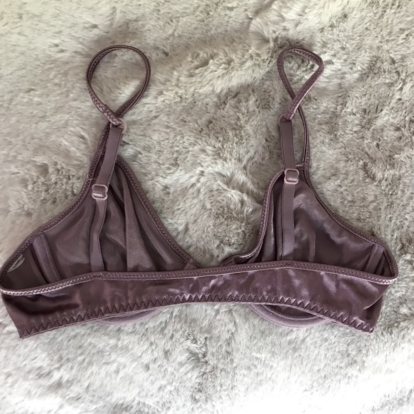 VNT Second Skin Victoria’s Secret Bra‎ - Picture 2 of 5